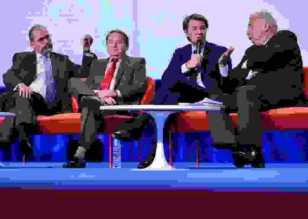 Ph. Laurent, A. Laignel, F. Baroin et G. Larcher le 21 novembre au congrès des maires