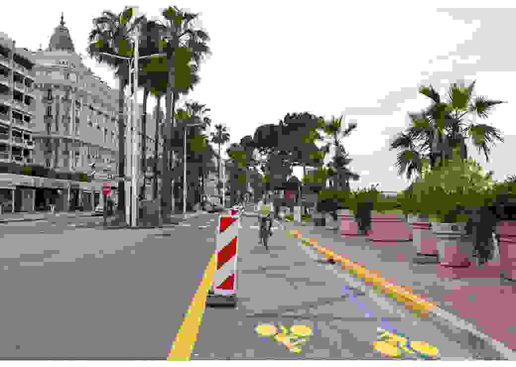 Piste cyclable temporaire à Cannes