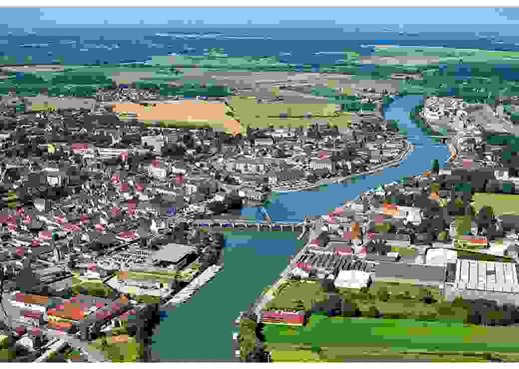 Ville et campagne vue aérienne 