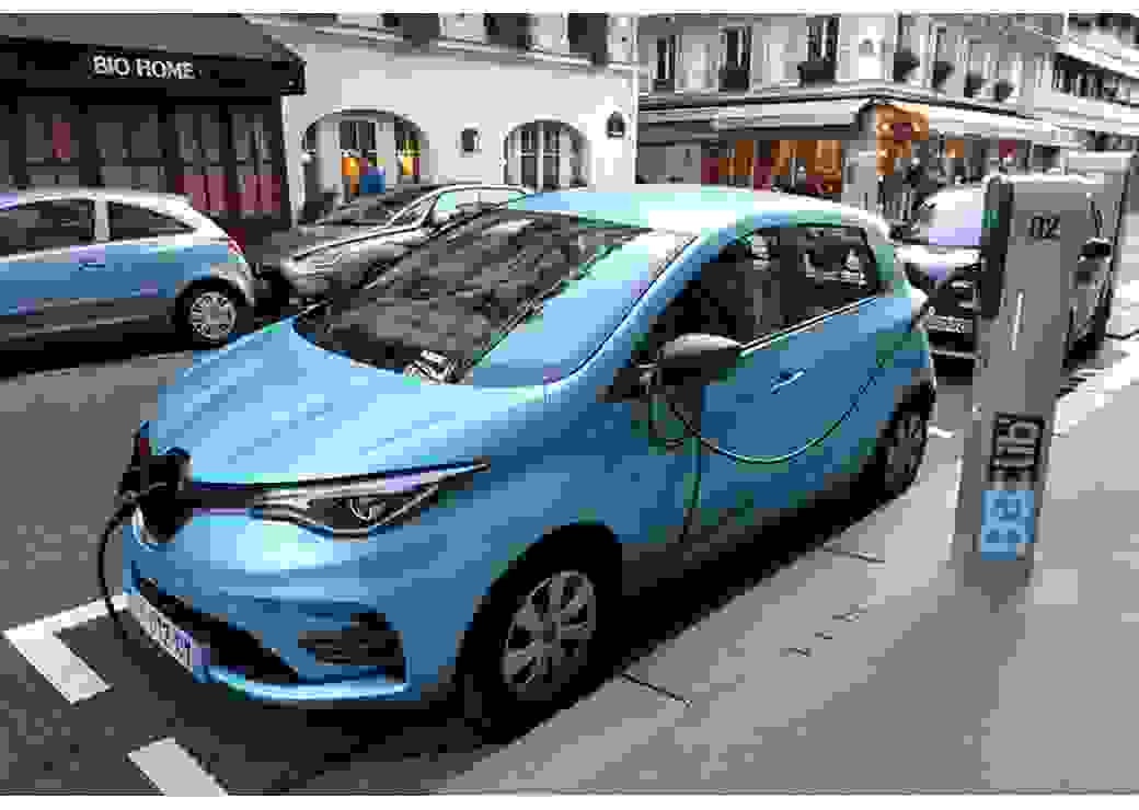 Borne de recharge de voiture électrique