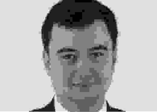 Portrait de Romain Delfosse, responsable Marketplace et nouveaux business au sein du pôle Ecosystème et Développement de la Banque des Territoires 