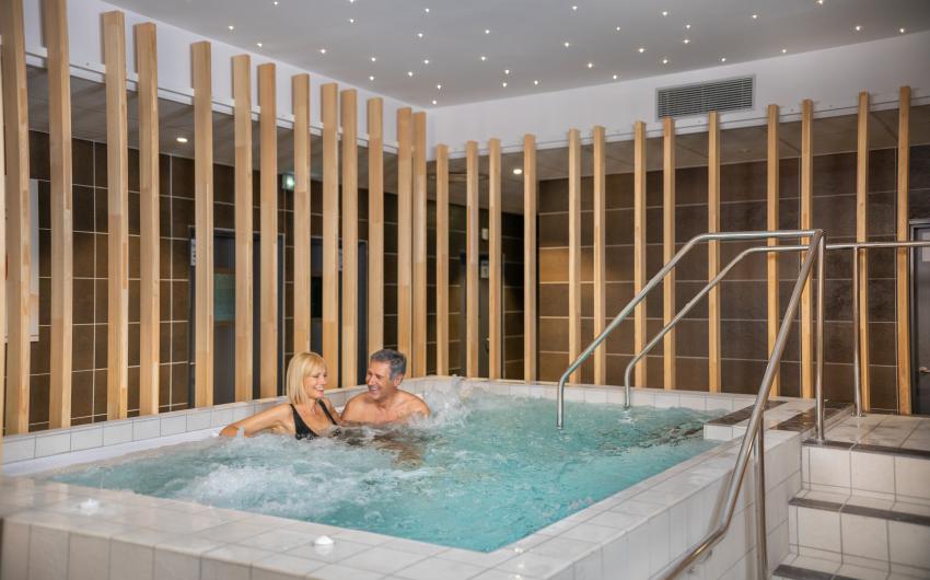 Thermes de Santenay jacuzzi