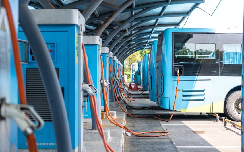 Accélérer le basculement vers une mobilité décarbonée  