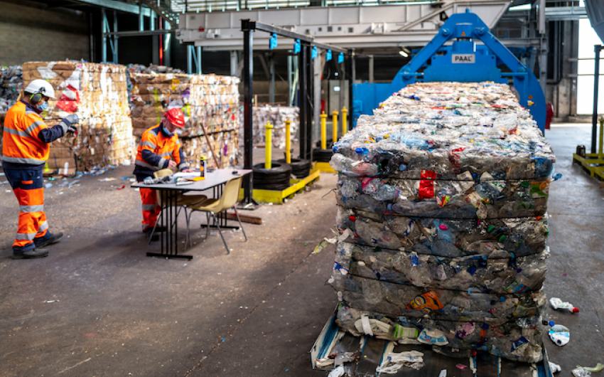 Collecte, traitement et valorisation des déchets
