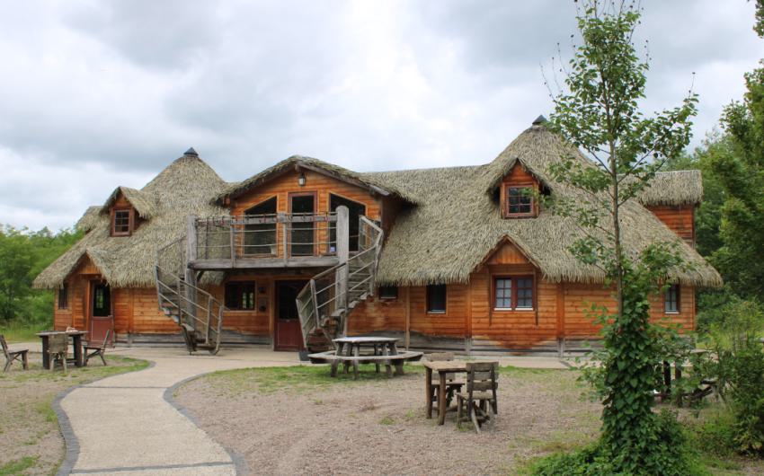 Coucoo Cabanes - Eco Hutte