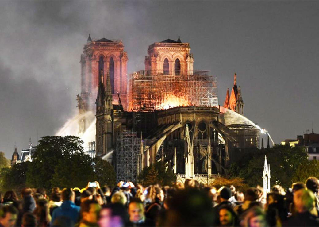 Notre Dame De Paris Feu 2024 Election Farand Kassandra