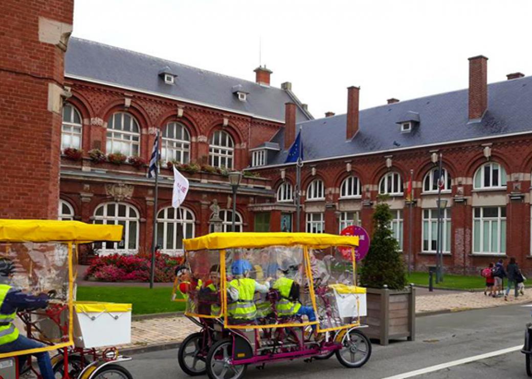 Les rosalibus de Dunkerque pour le ramassage scolaire