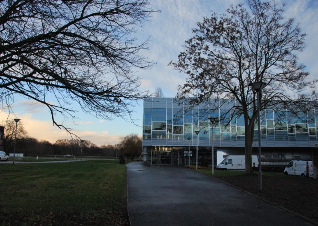 Usine-école