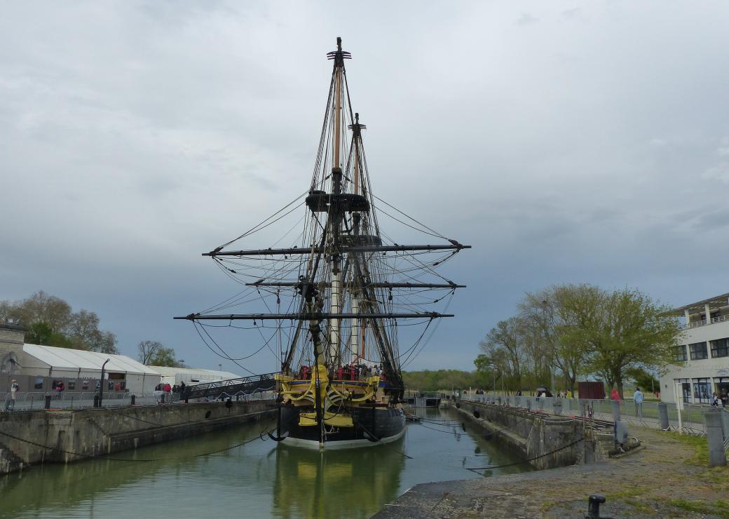 Photo de l'Hermione, réplique de la frégate du marquis La Fayette