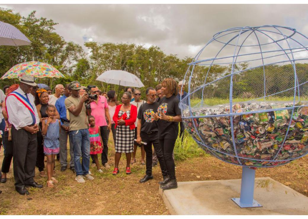 Inauguration de l’œuvre de l'artiste Félie Line LUCOL : « Planet Kanet » sur le site de Gédéon Bambou.