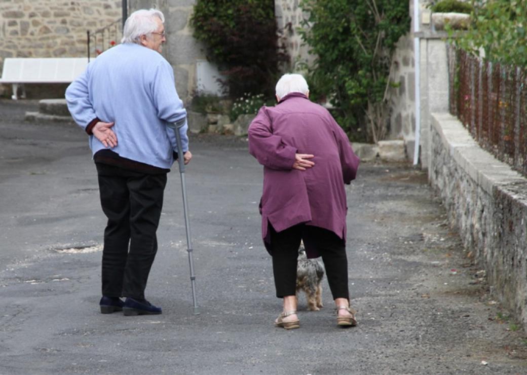 personne âgée, vieux, couple personnes âgées, 