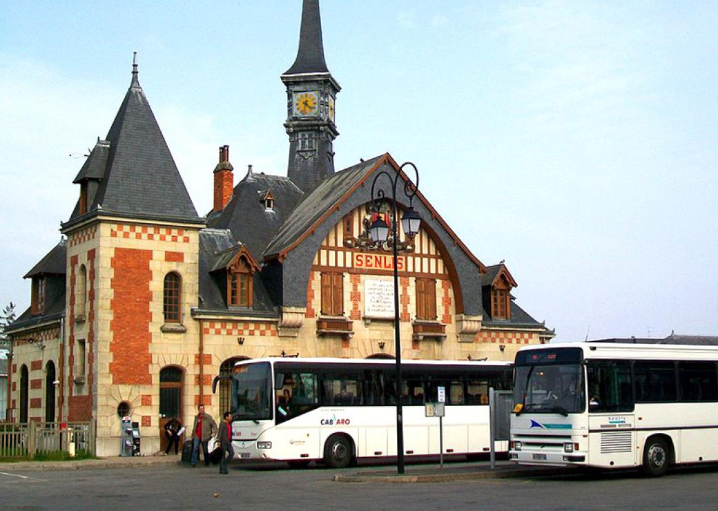 Gare routière de Senlis