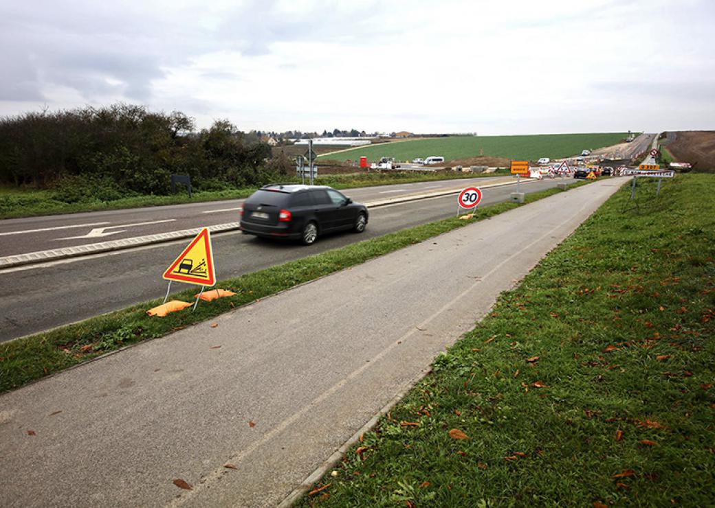 Mobilité dans les zones peu denses en 2040 : il faudra encore compter avec la voiture