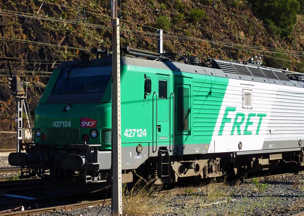 Train de marchandises