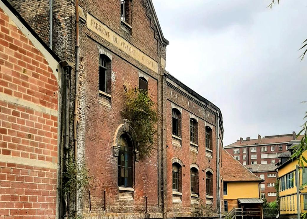 Construire la ville sur la ville sera long et coûteux