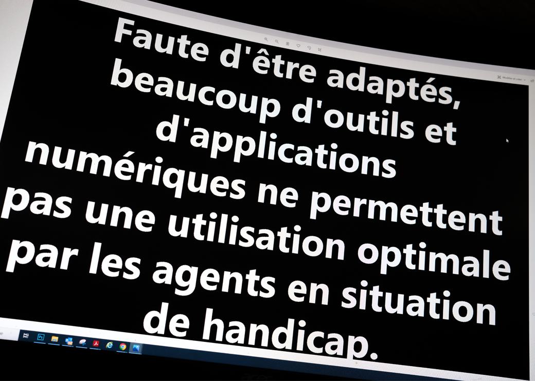 l'image décrit un extrait de l'article en très gros caractères