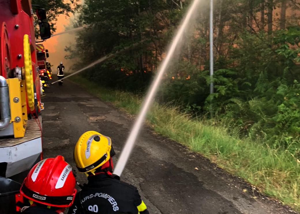 pompiers feux de forêt 