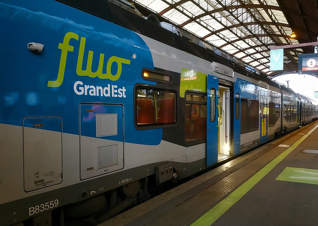 train fluo Grand Est 