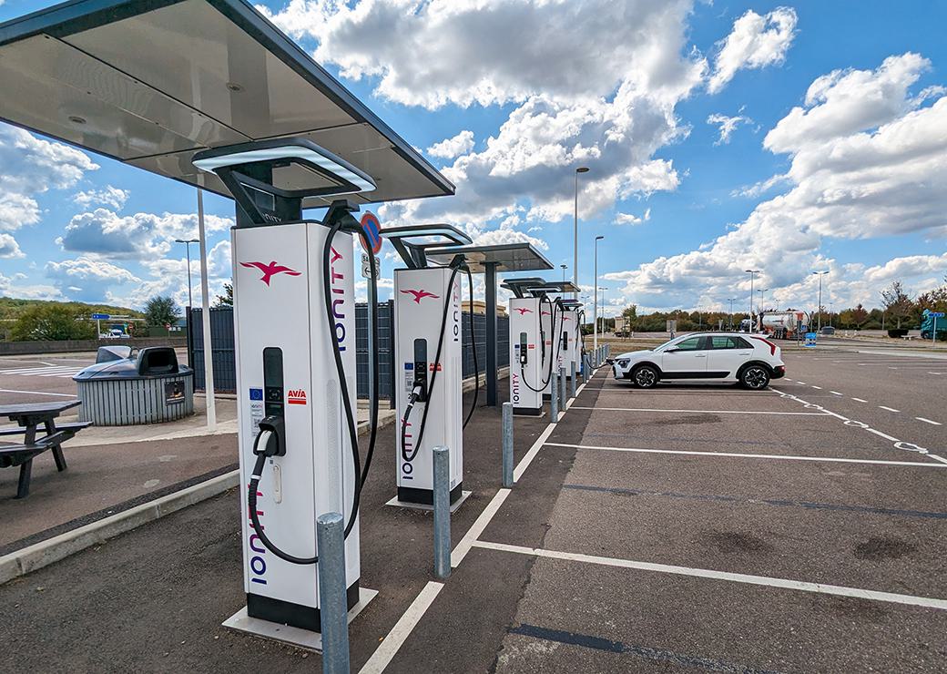 bornes de recharge de voitures électriques 