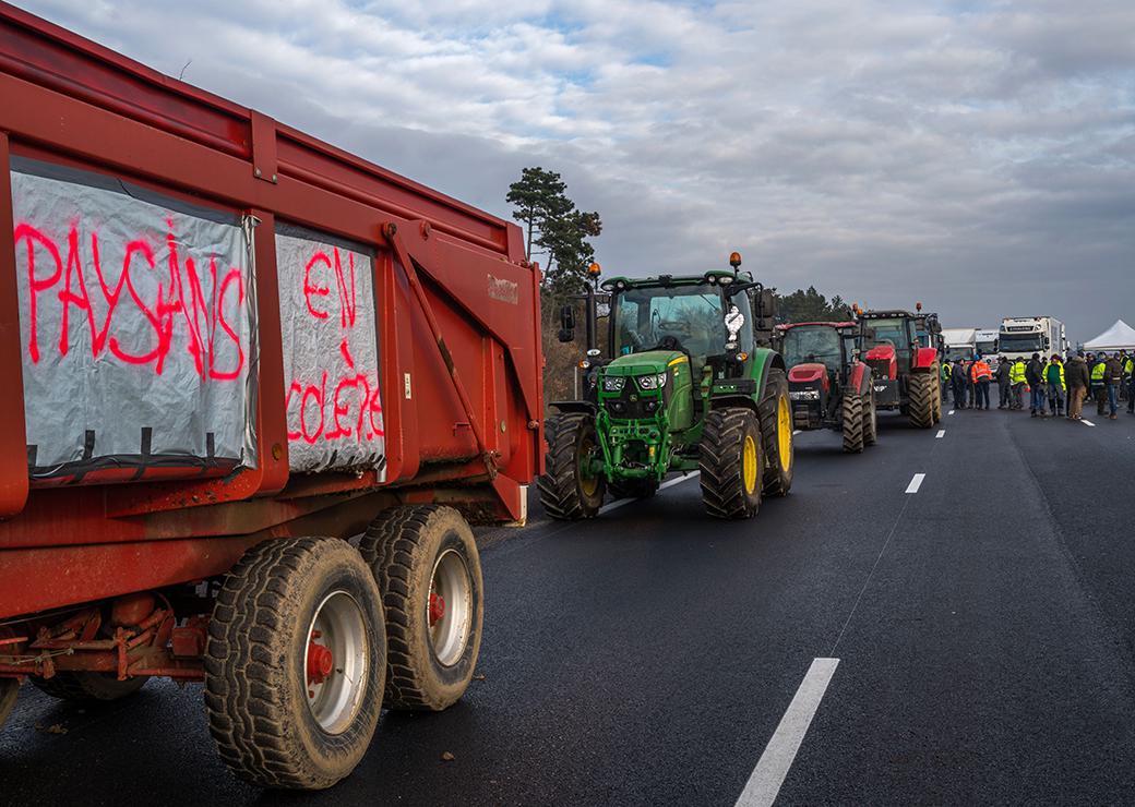 En pleine colère paysanne, la Commission lance un "dialogue stratégique" sur l'agriculture