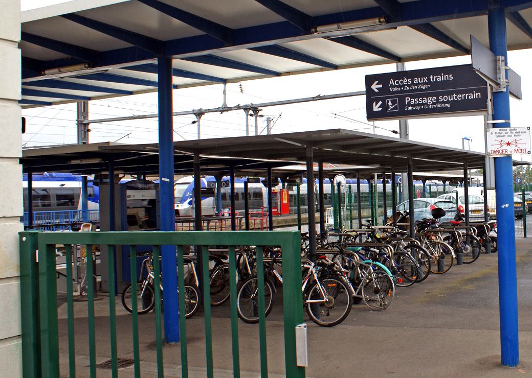 parking à vélos dans une gare