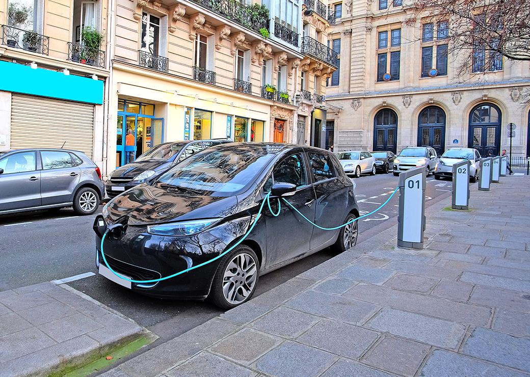 voiture en charge 