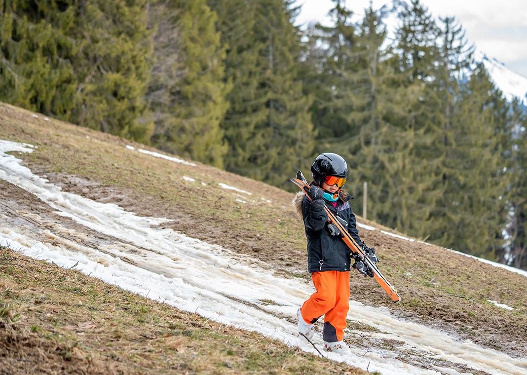 piste de ski sans neige