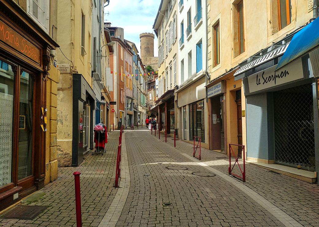 rue commerçante