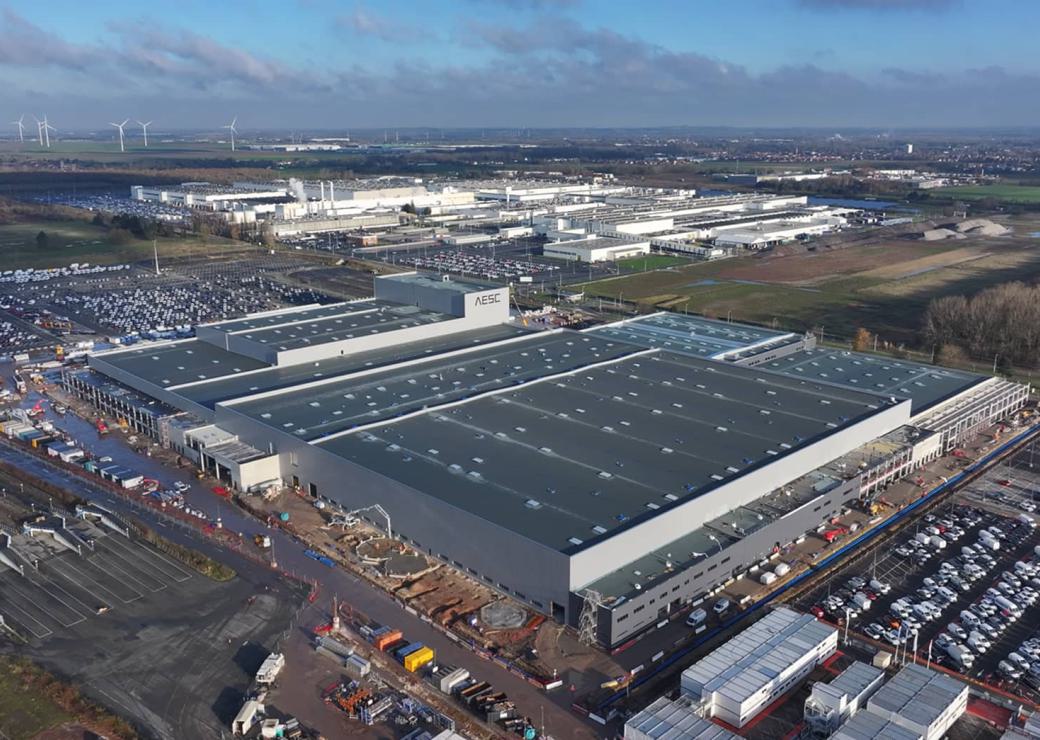 Réindustrialisation : financement de la gigafactory AESC de production de batteries électriques dans les Hauts-de-France
