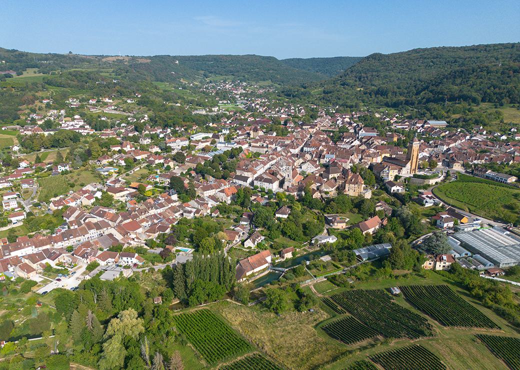 "La ruralité pourrait se voir confier un rôle central dans la résilience du pays", estiment deux chercheurs