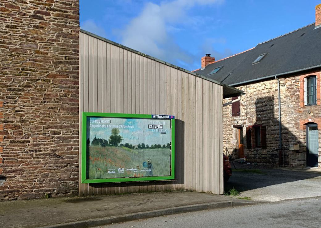 Affiche - reproduction d'une peinture de Manet sur un panneau publicitaire