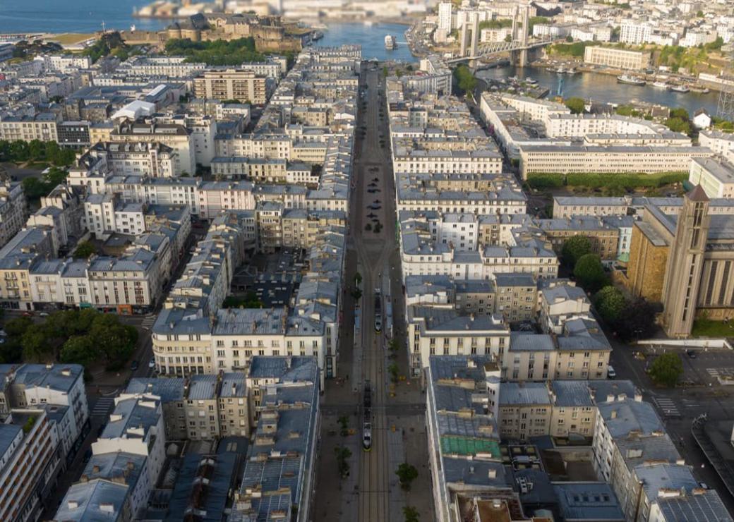 Siamorphose  régénération urbaine d’une ville de la Reconstruction