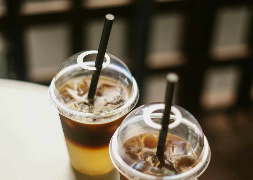 Gobelets en plastique