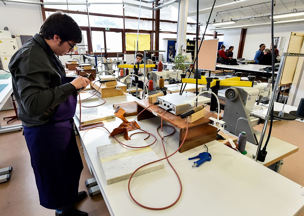 campus des métiers du cuir et du textile en Nouvelle-Aquitaine