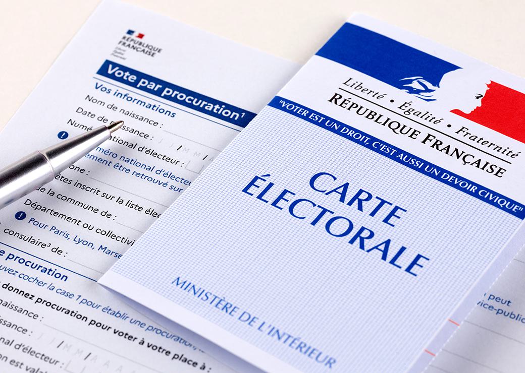formulaire de procuration et carte électorale