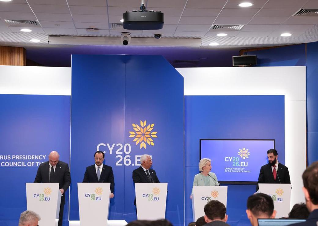 Joseph Aoun, Níkos Christodoulídis, António Costa, Ursula von der Leyen et Ahmed al-Sharaa