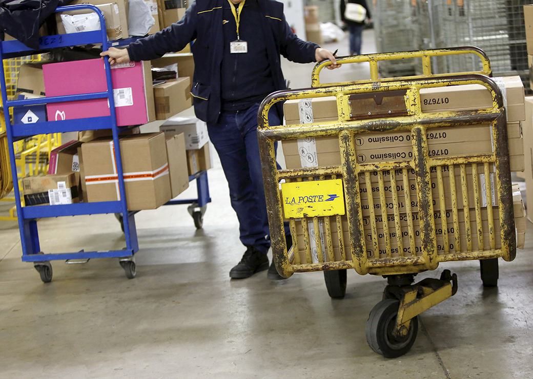 colis à la poste 