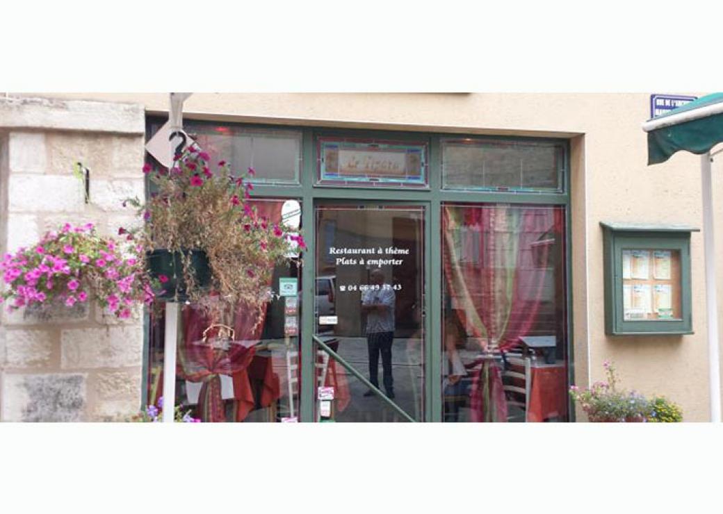 Vitrine d'un adhérent de l'office de commerce Cœur de Lozère