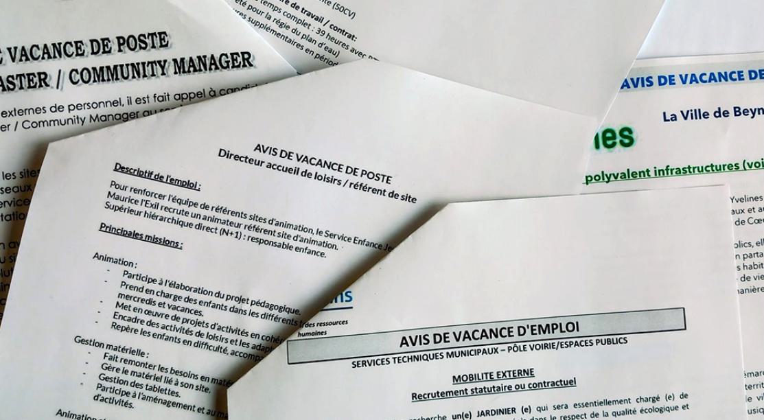 avis de vacance de postes 