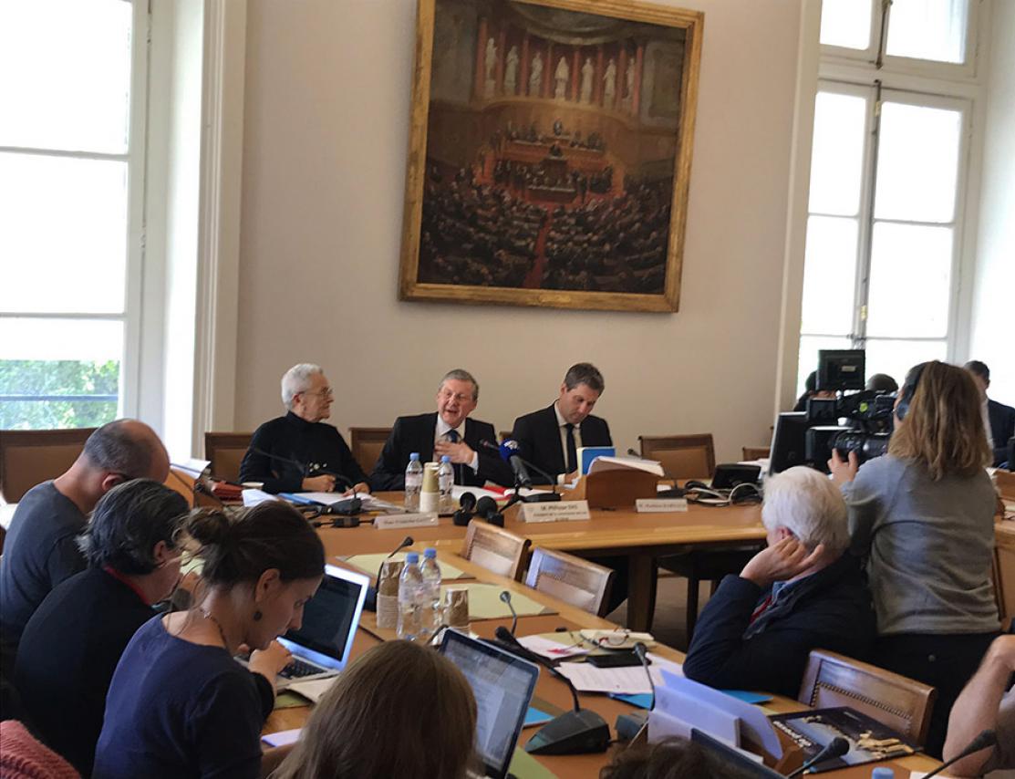 Conférence au Sénat et présentation du plan d’action de la Commission des Lois Sénat pour une plus grande sécurité des maires