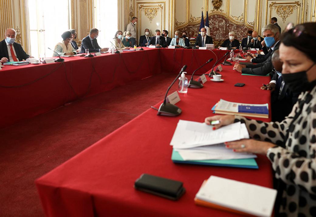 Rencontre Matignon-Région