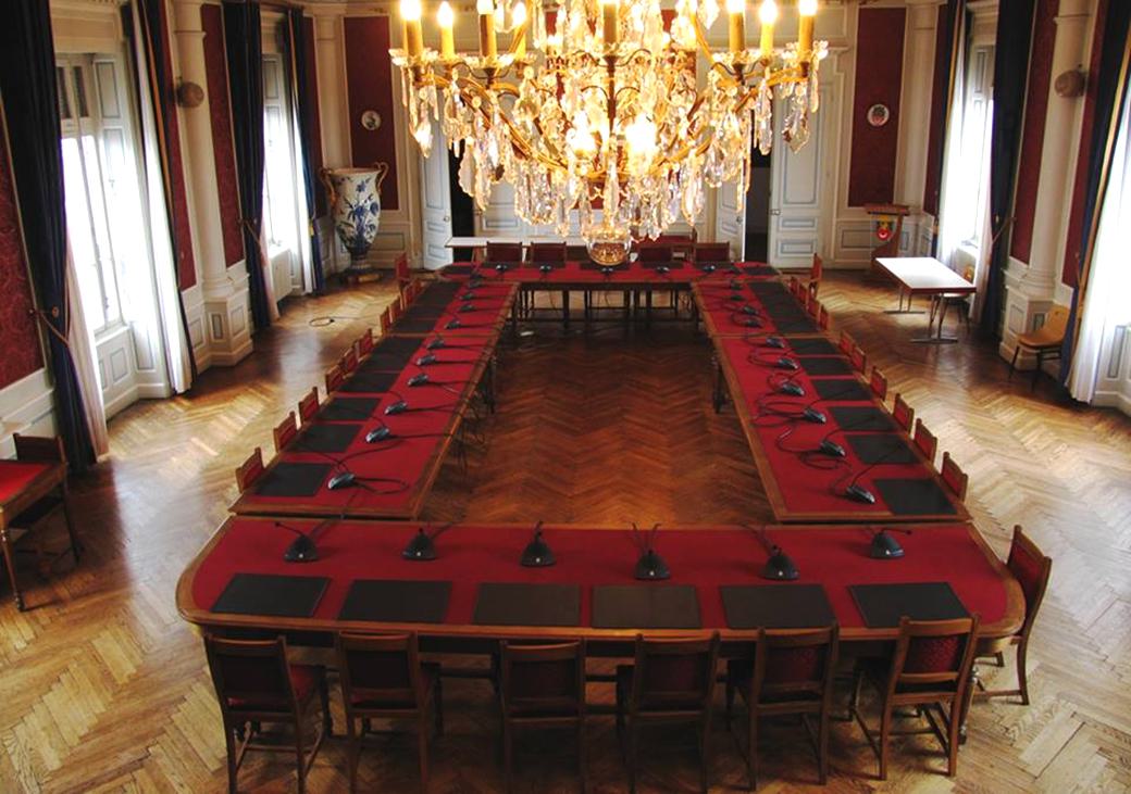 salle de conseil municipal 