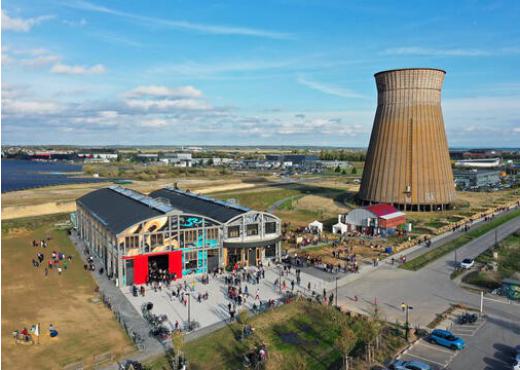 Le tiers-lieu La Grande Halle géré par la SCIC Wip