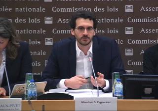 Bastien Lachaud, rapporteur, lors de l'examen du texte en commission des lois