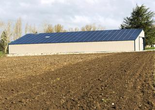 hangar agricole, panneaux solaires