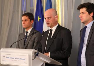 Au cours de la remise du rapport Territoires et réussite de Pierre Mathiot et Ariane Azema le 6 novembre
