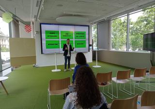 Dynamiques collaboratives et gouvernance