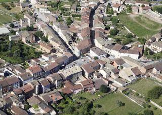 Vue aérienne d'un village