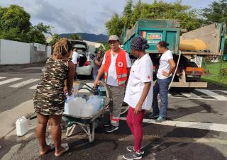 distribution d'eau  potable en Guadeloupe