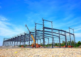 usine en construction
